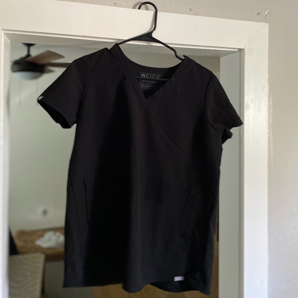 Figs Maternity top XS